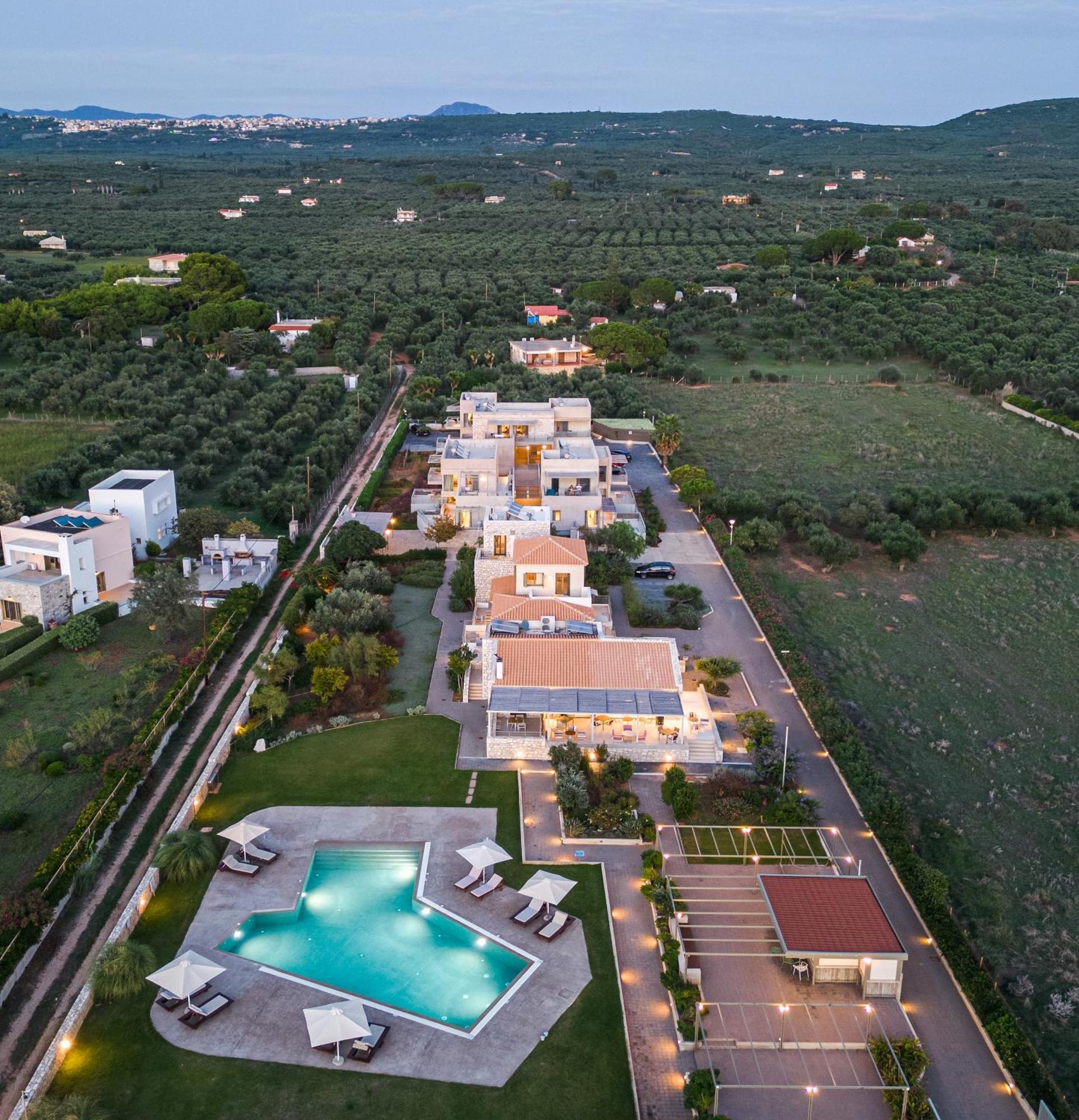 Callisto Seaside Homes & Suites ماراثوبوليس المظهر الخارجي الصورة