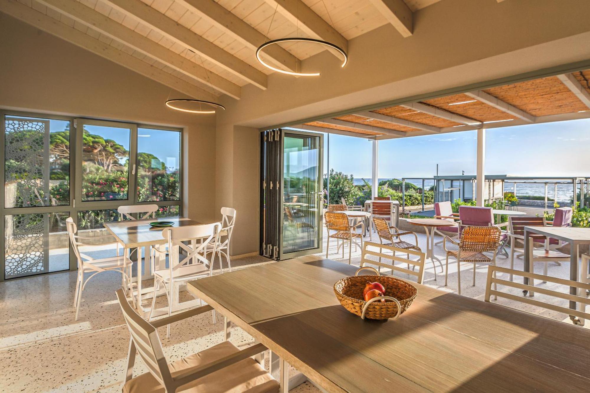 Callisto Seaside Homes & Suites ماراثوبوليس المظهر الخارجي الصورة