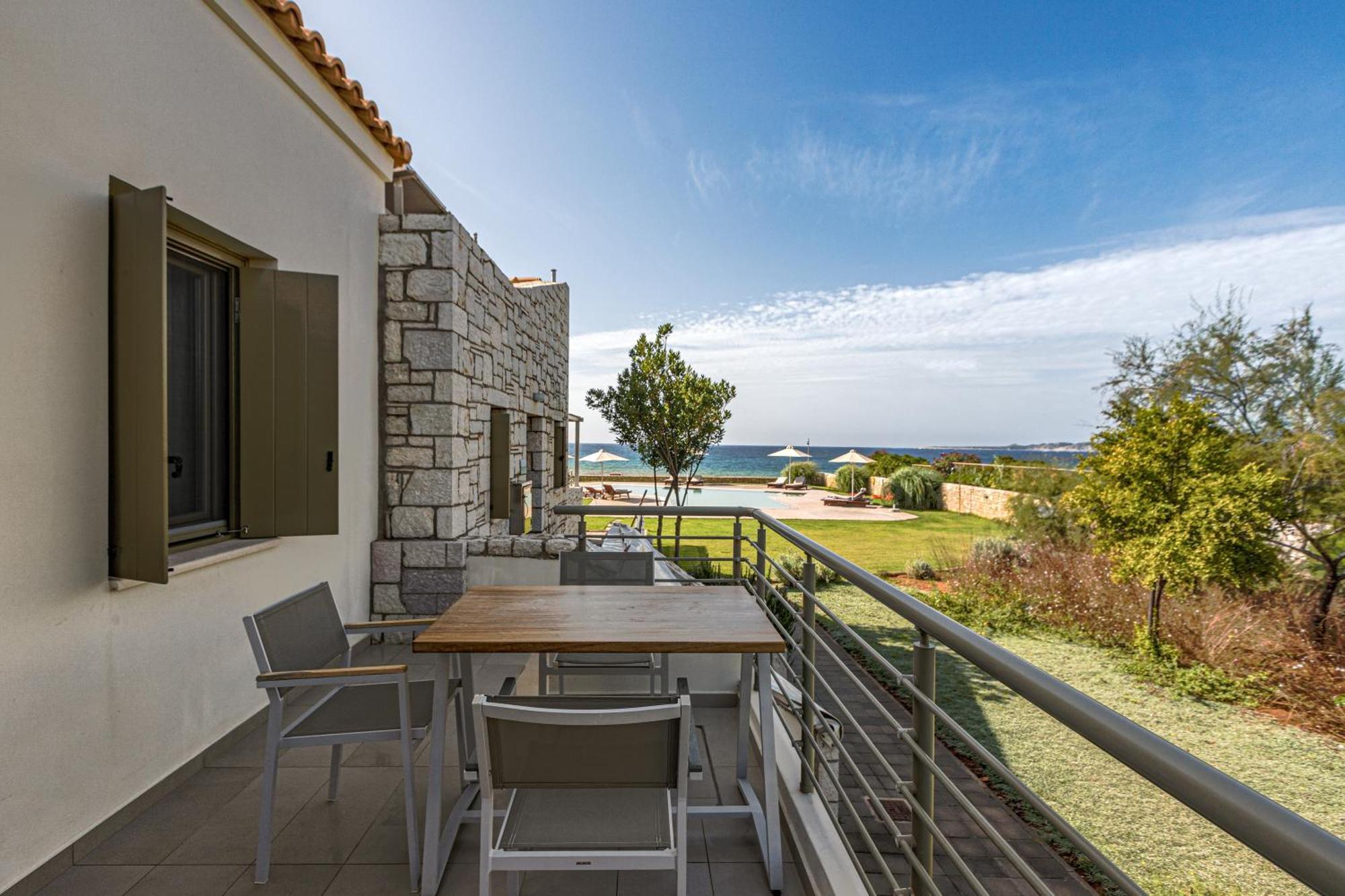 Callisto Seaside Homes & Suites ماراثوبوليس المظهر الخارجي الصورة